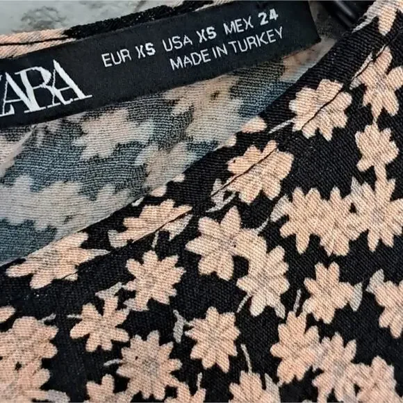 Zara Floral Tiered Prairie Dress w/Pockets Size XS - Picture 6 of 8